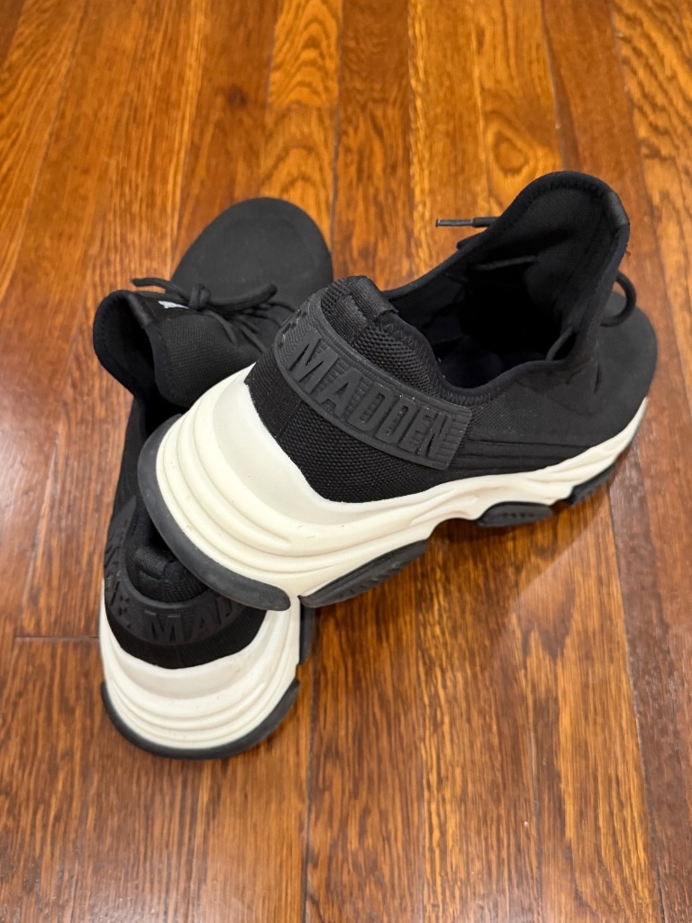 Steve Madden Protégé Athletic Sneakers-Size 13 (rare size)- barely used